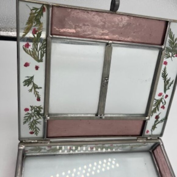 Burnes Of Boston Leaded Glass Box With Dried‎ Flowers Pink - Picture 3 of 12